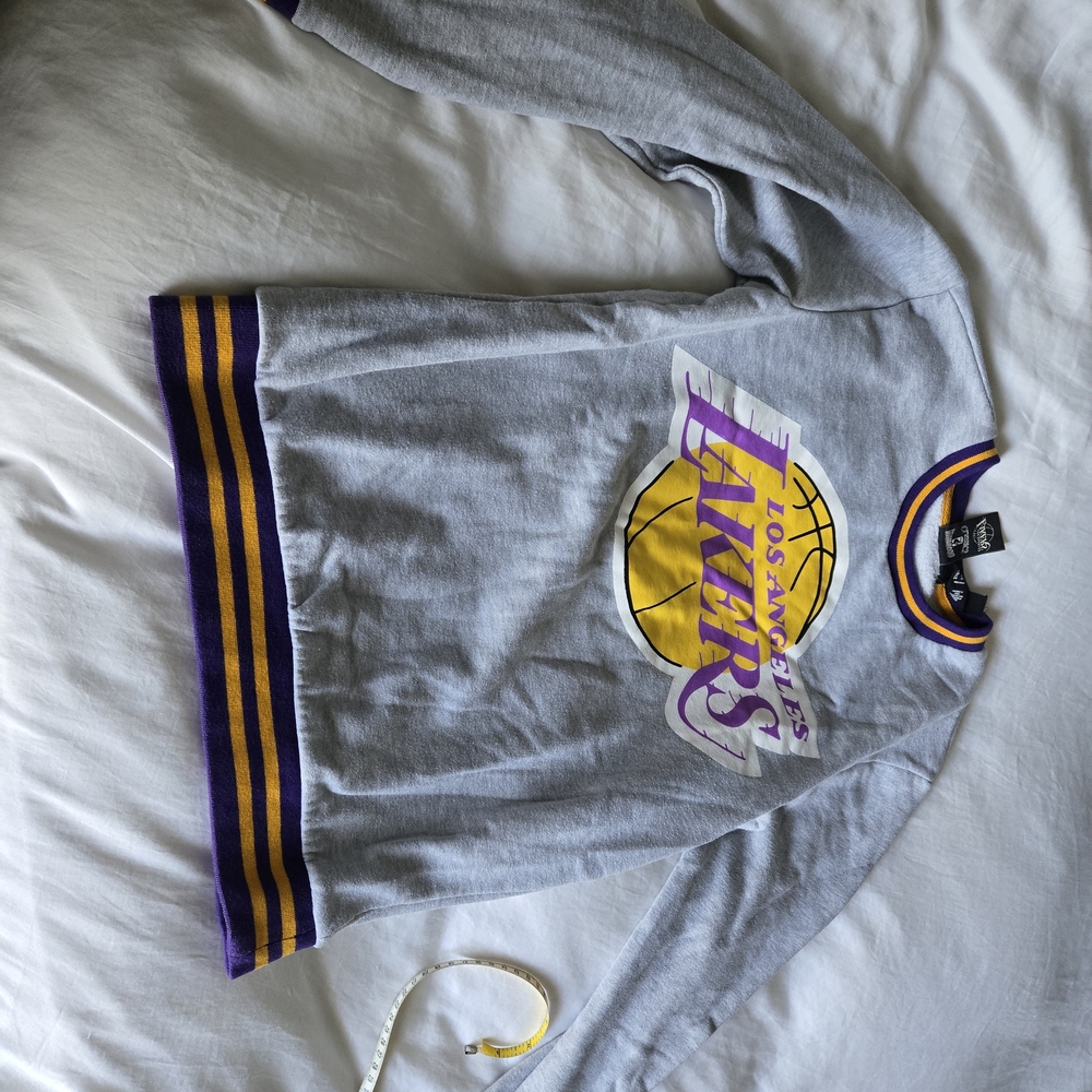 Forever 21 Gray Lakers Sweatshirt